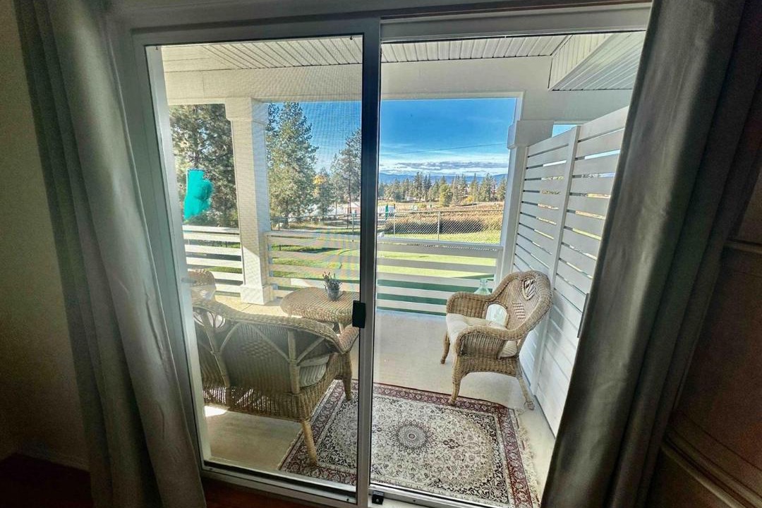 Southeast Kelowna House | Pet Friendly Licensed Suite on Haskap Farm