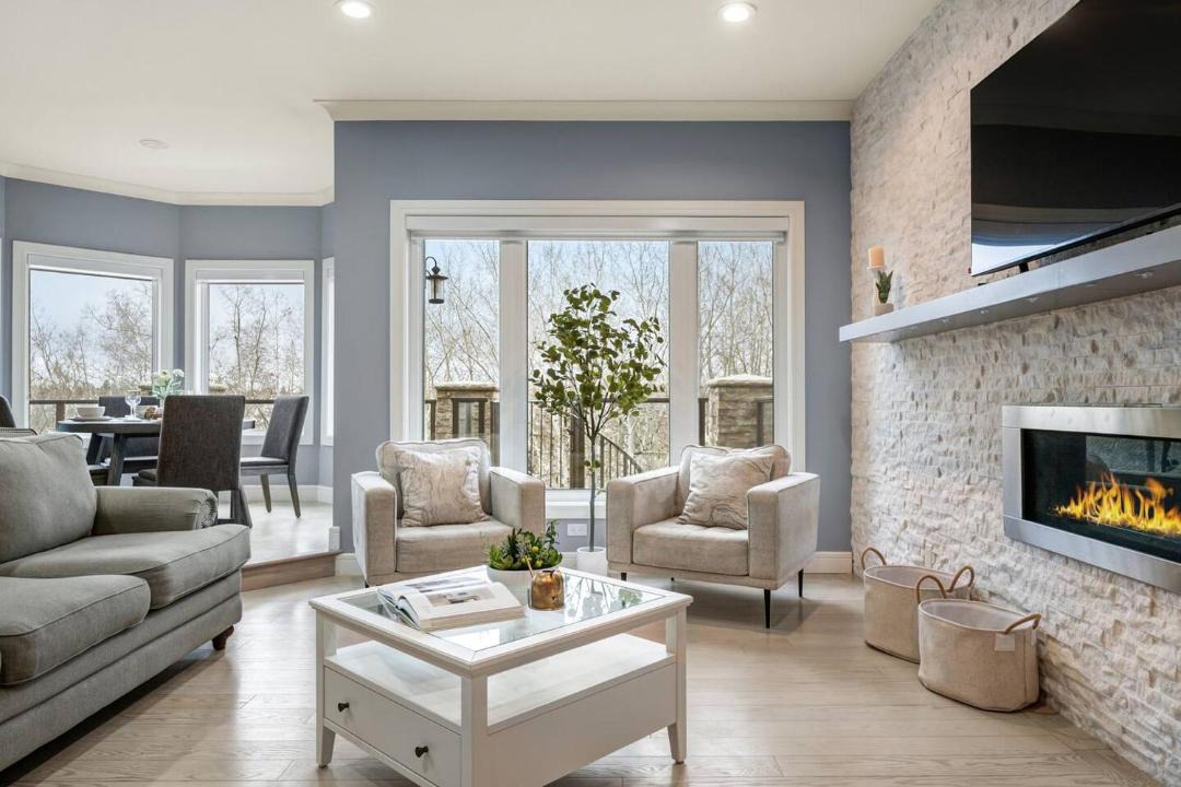 Southwest Calgary House | The Royal Ravine Luxury Retreat with Hot Tub & Sauna