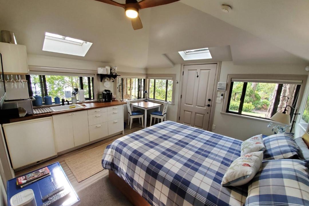 Salt Spring Island House | Valhalla The Nest