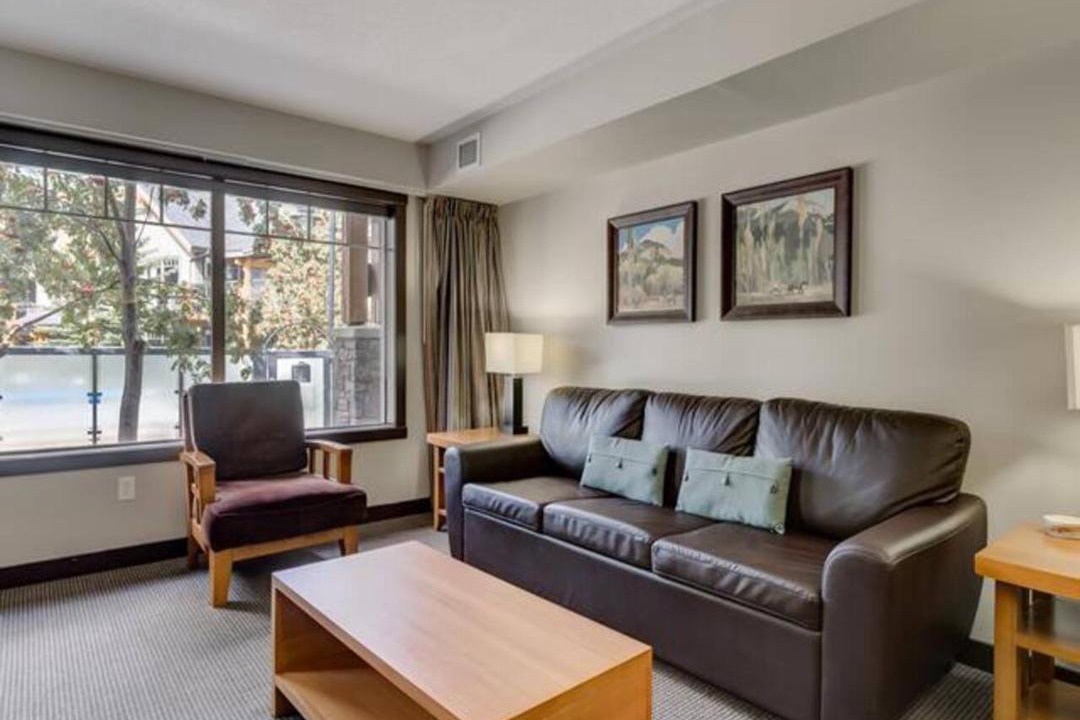 Copperstone Resort House | Comfy 2BR Minutes from Downtown with Hot Tub