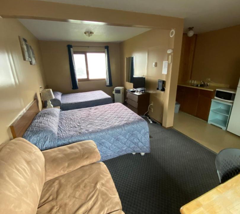 Williams Lake Hotel | ValleyView Motel