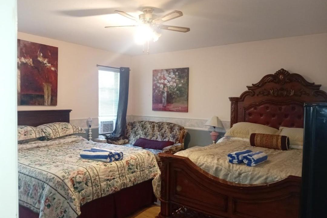 Townline Hill Bed & Breakfast | The Breakfast Getaway In Fraser Valley