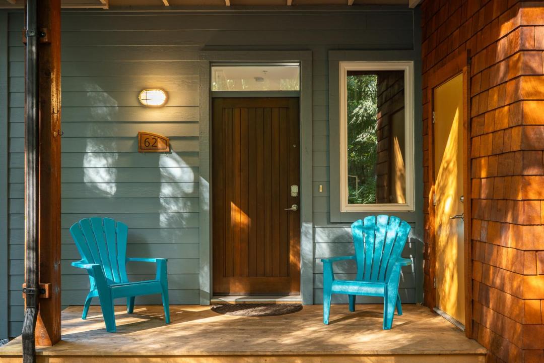 Regional District of Nanaimo House | Pacific Forest Beach House