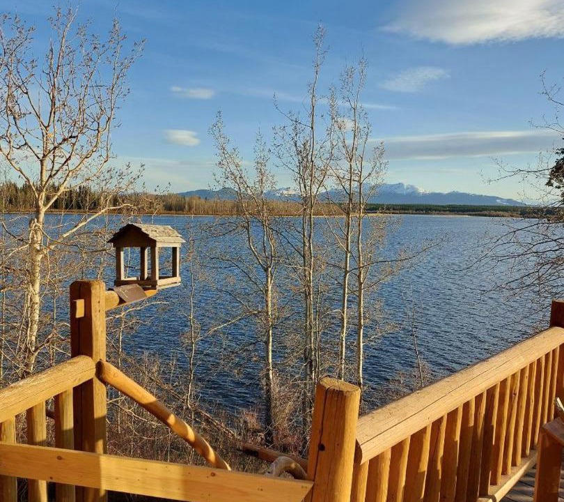 Anahim Lake Resort | Escott Bay Resort