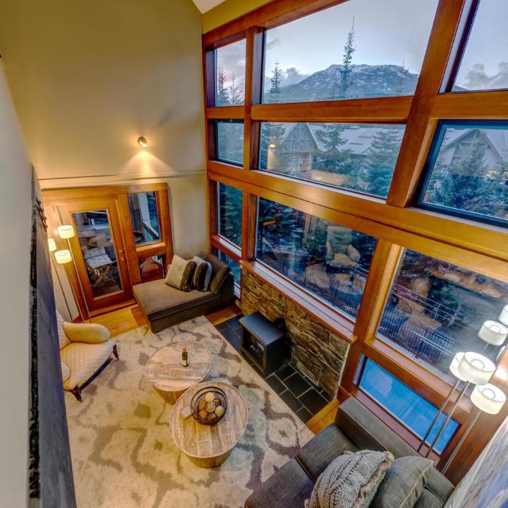 Upper Village House | Greystone Lodge 320 Ski-in Out