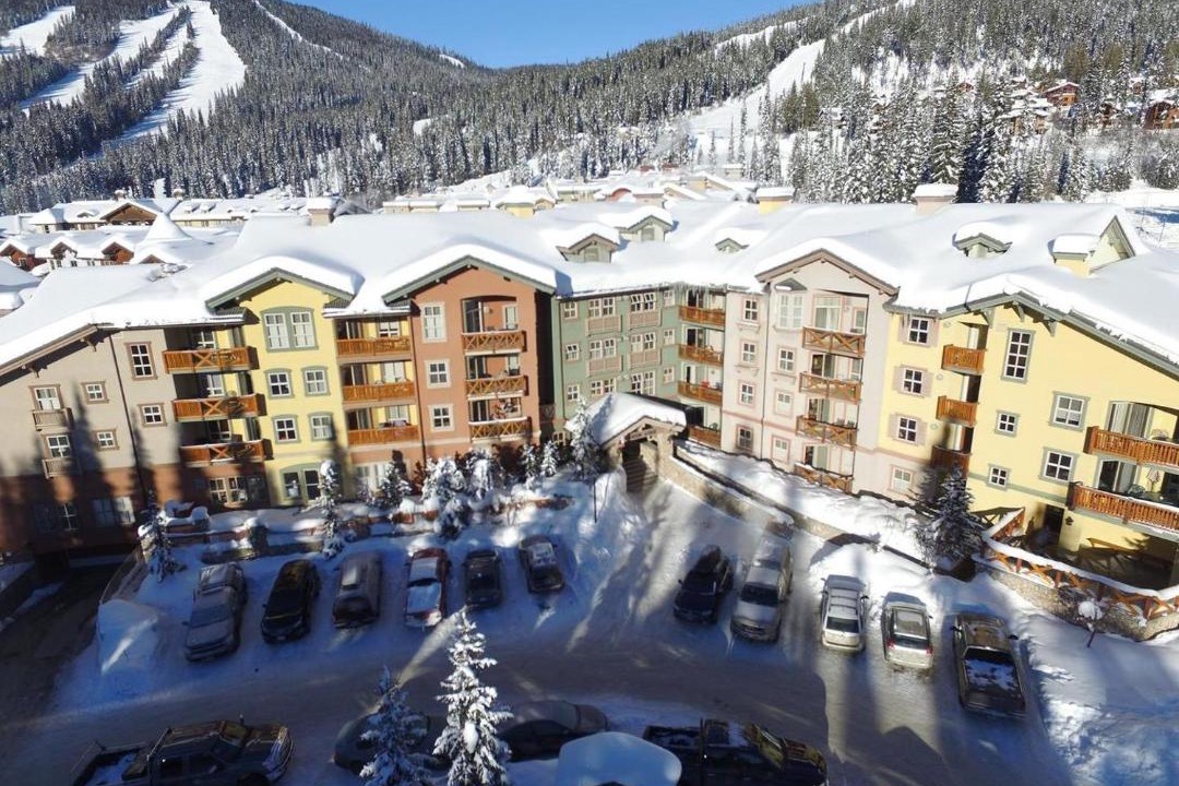 Sun Peaks Cabin | Fireside Lodge #223