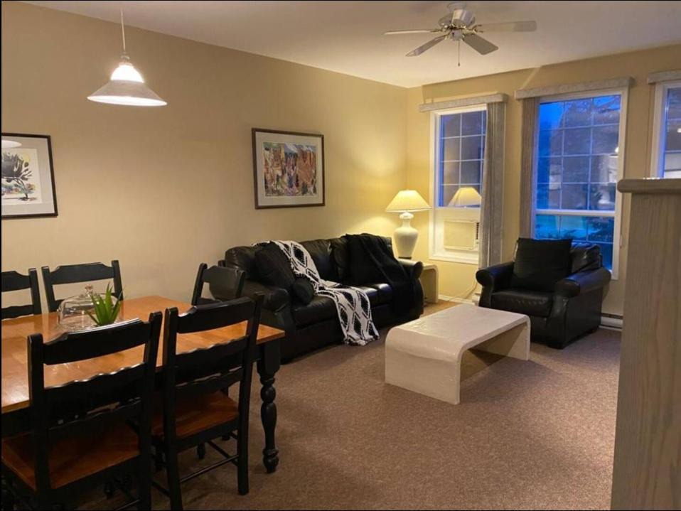 East Kootenay Apartment | Mountain View Vacation Villa Main Floor Unit, No Stairs