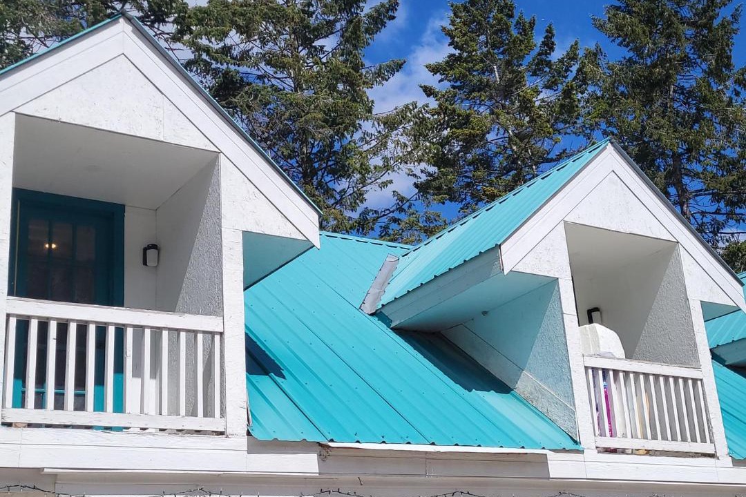 Radium Hot Springs Apartment | AppleTree Inn