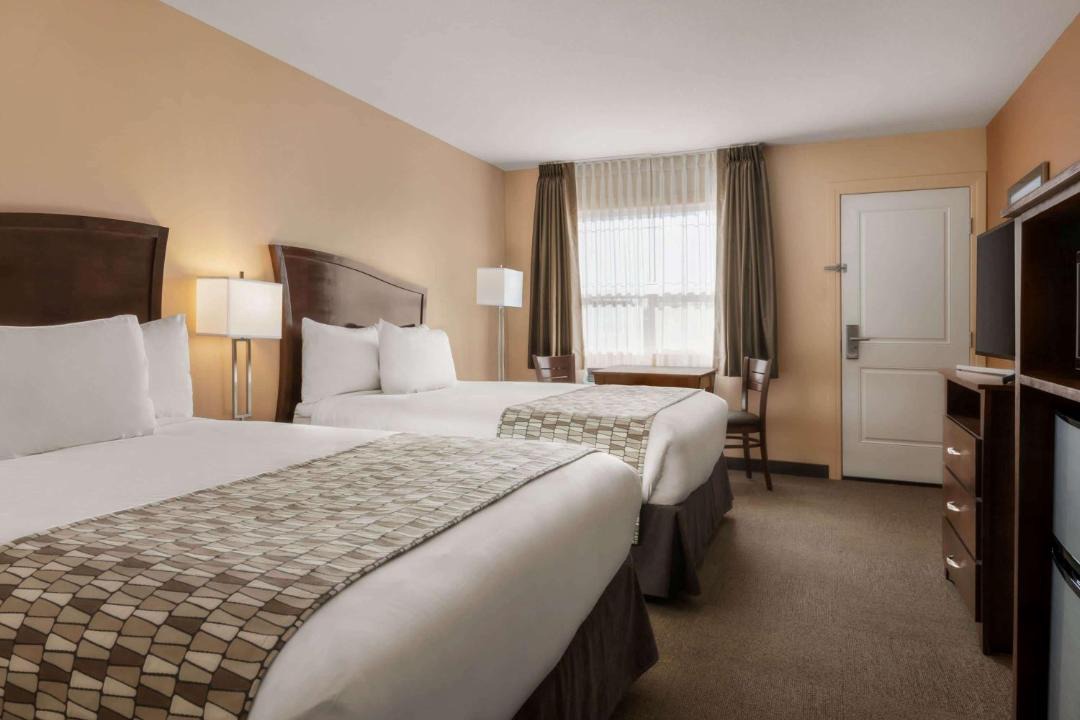 Pincher Creek Hotel | Travelodge by Wyndham Pincher Creek