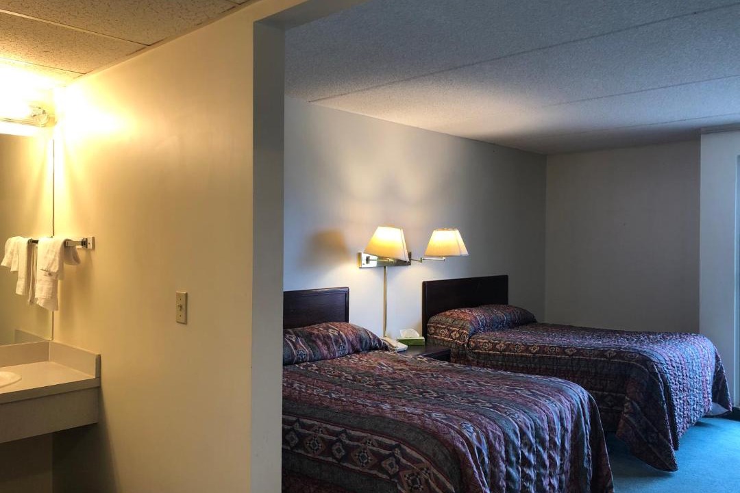Drayton Valley Hotel | Westwind Motor Inn Hotel