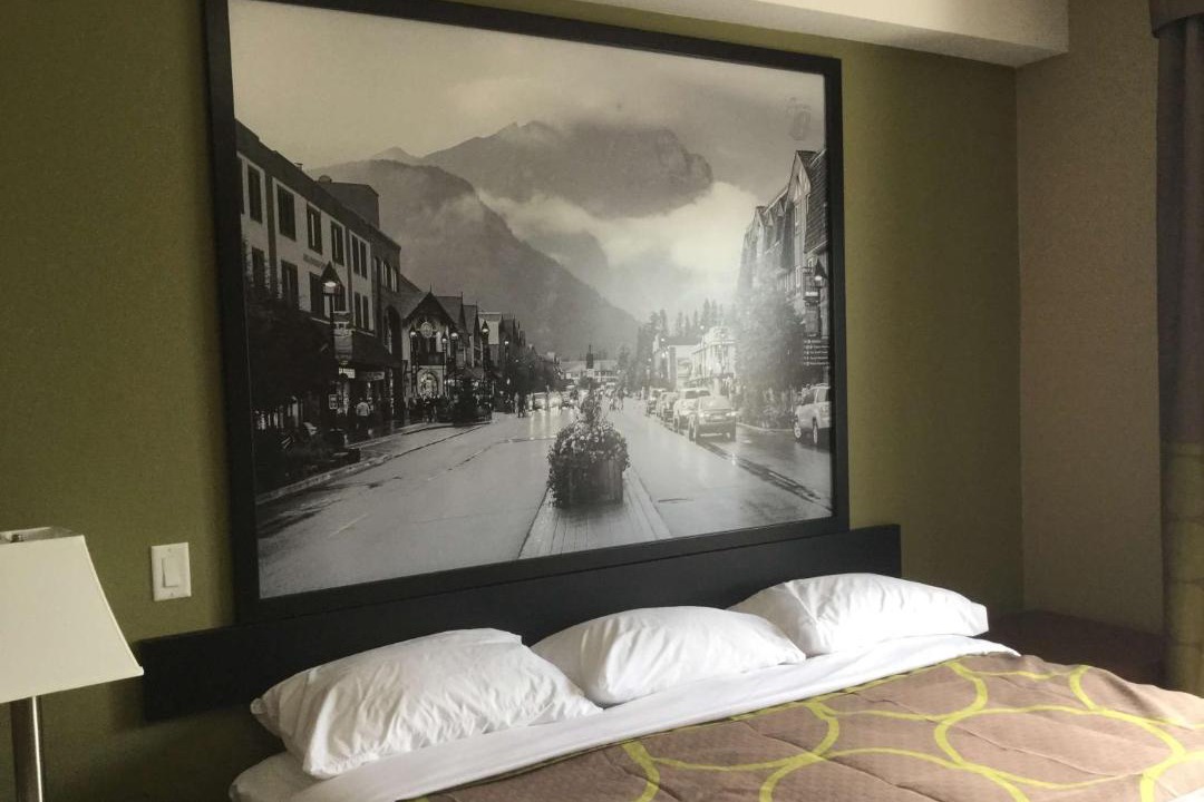 Hardisty Hotel | Super 8 by Wyndham Hardisty