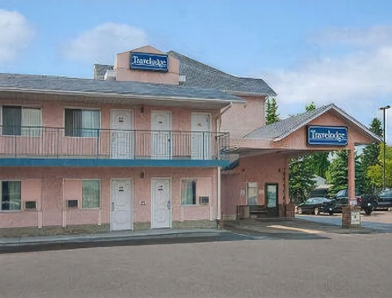 Photo of Buildings in Leduc