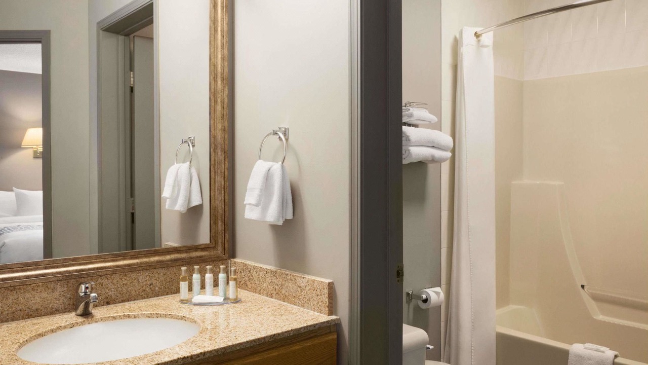 Photo of Bathroom in Leduc