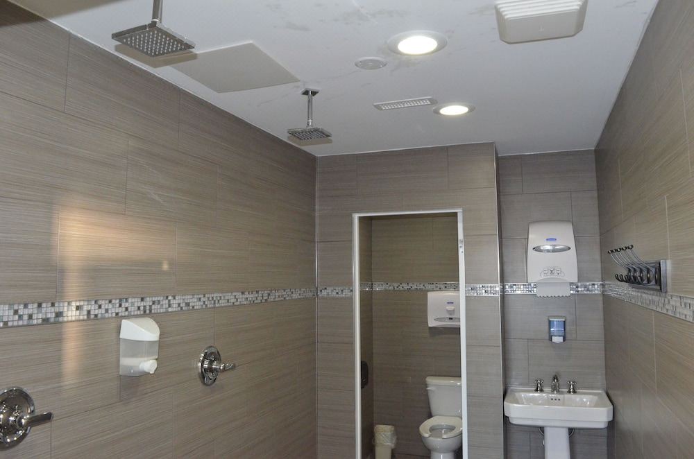 Photo of Bathroom in Medicine Hat