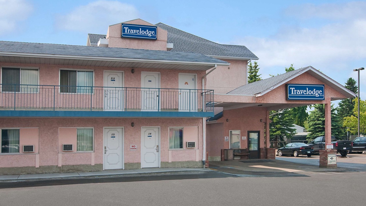 Photo of Buildings in Leduc