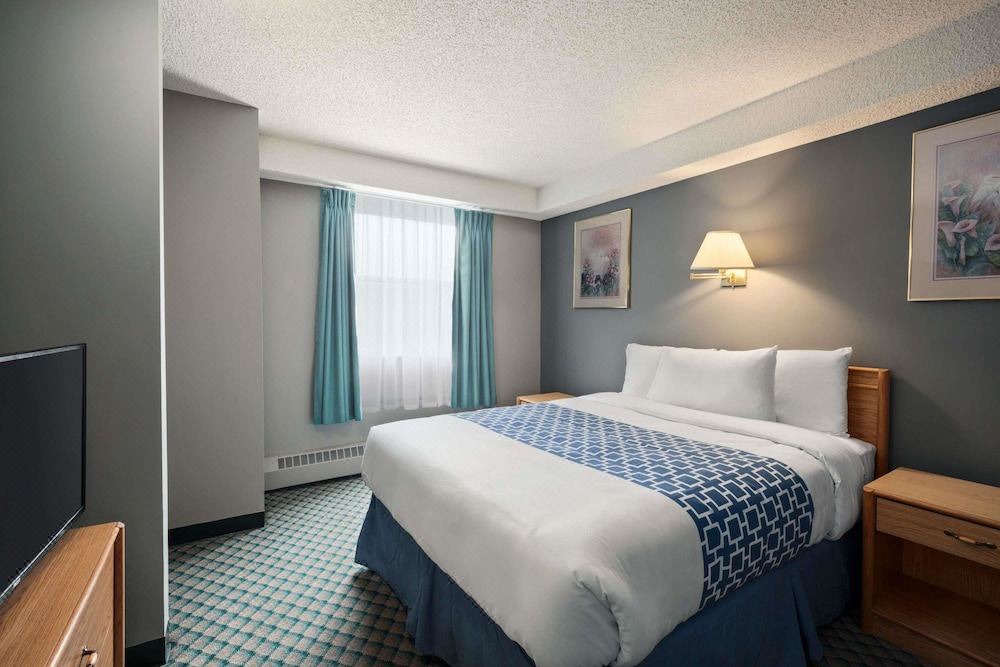 Photo of Bedroom in Leduc
