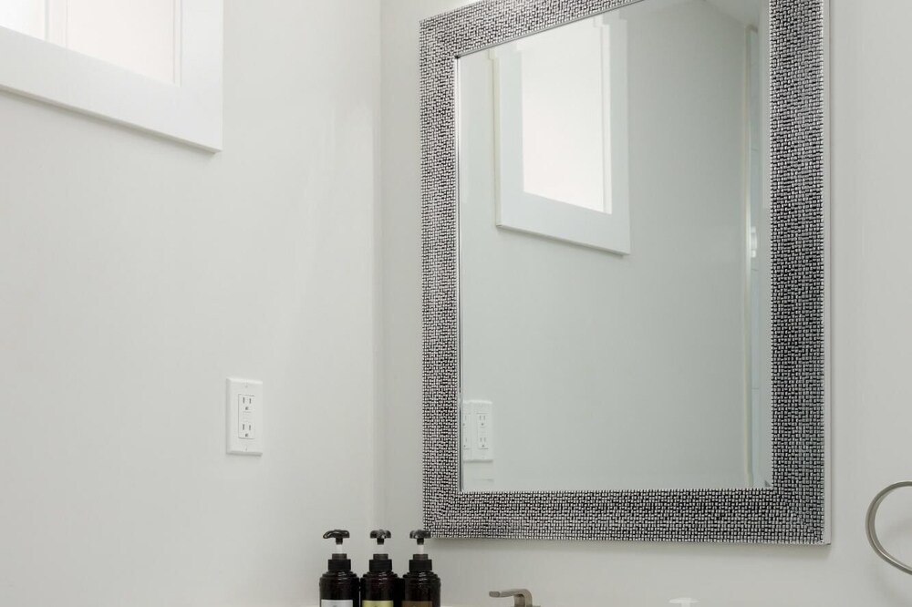 Photo of Bedroom in District of North Vancouver