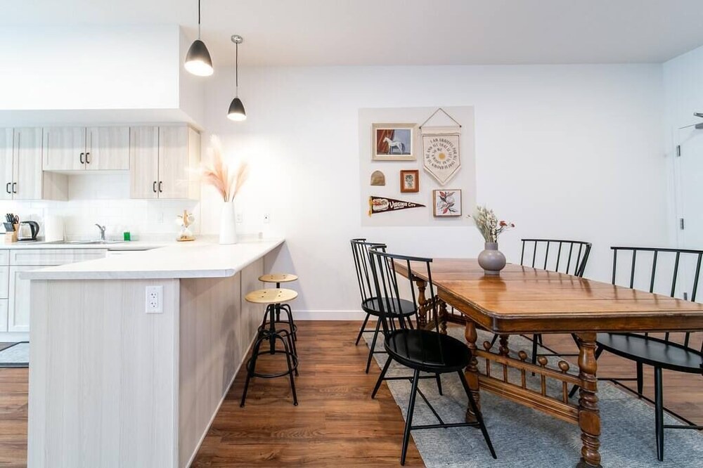 Photo of Kitchen in North Central Edmonton