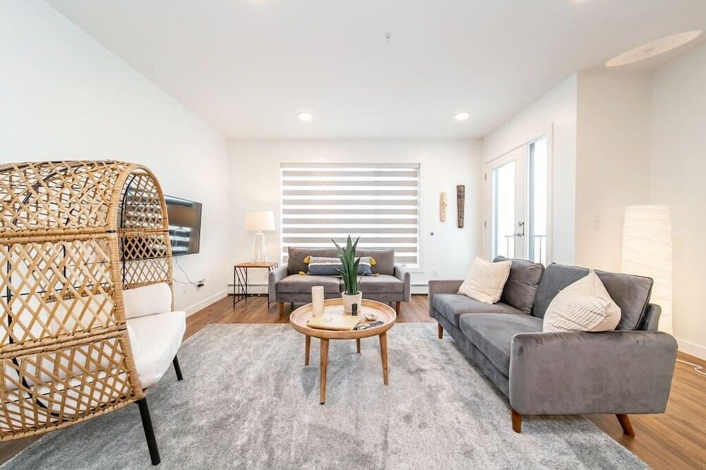 Photo of Livingroom in West Edmonton