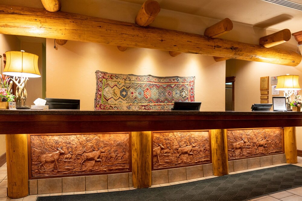 Photo of Others in Banff