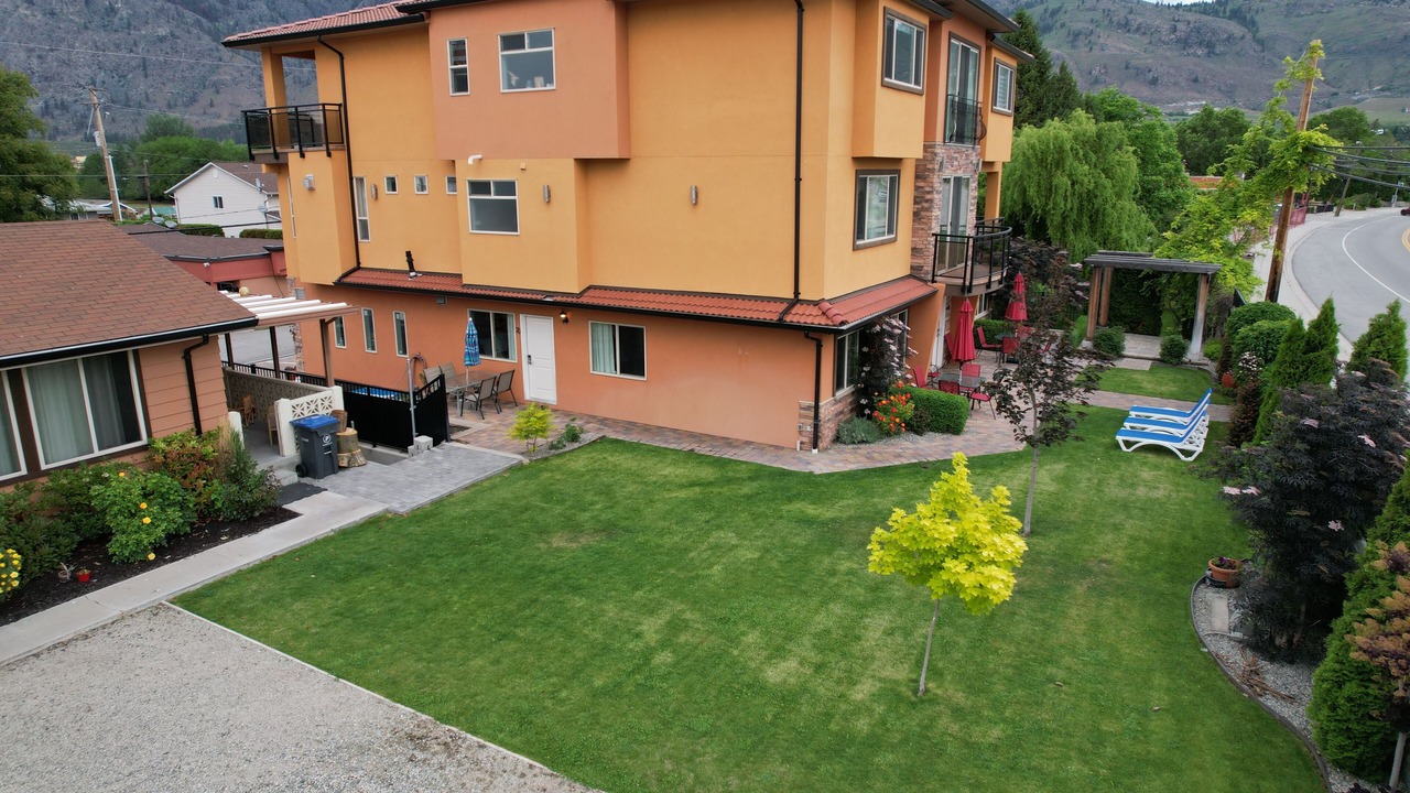 Photo of Others in Osoyoos