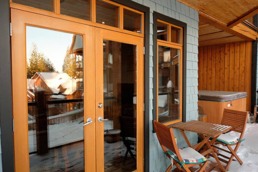 Photo of Patio Balcony in Rossland