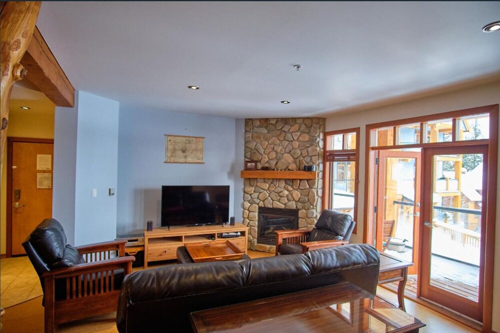 Photo of Livingroom in Rossland