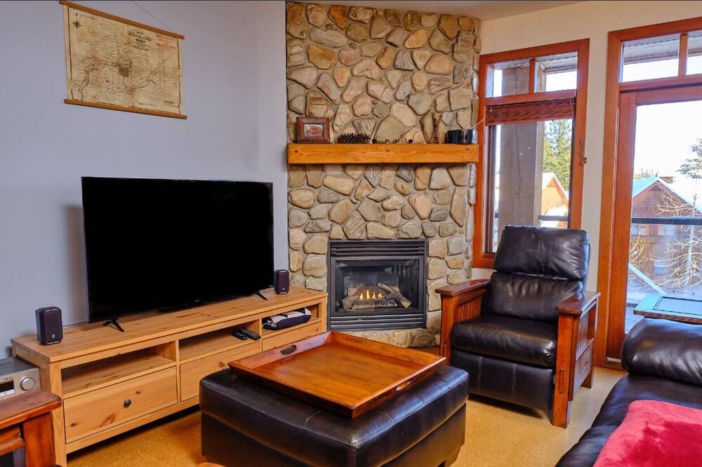 Photo of Livingroom in Rossland