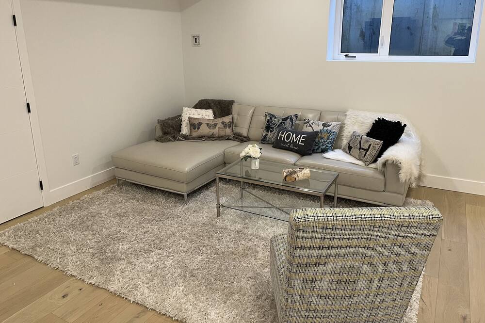 Photo of Livingroom in Central Okanagan