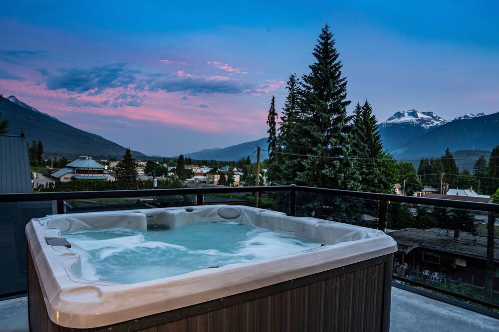 Photo of Outdoor in Revelstoke