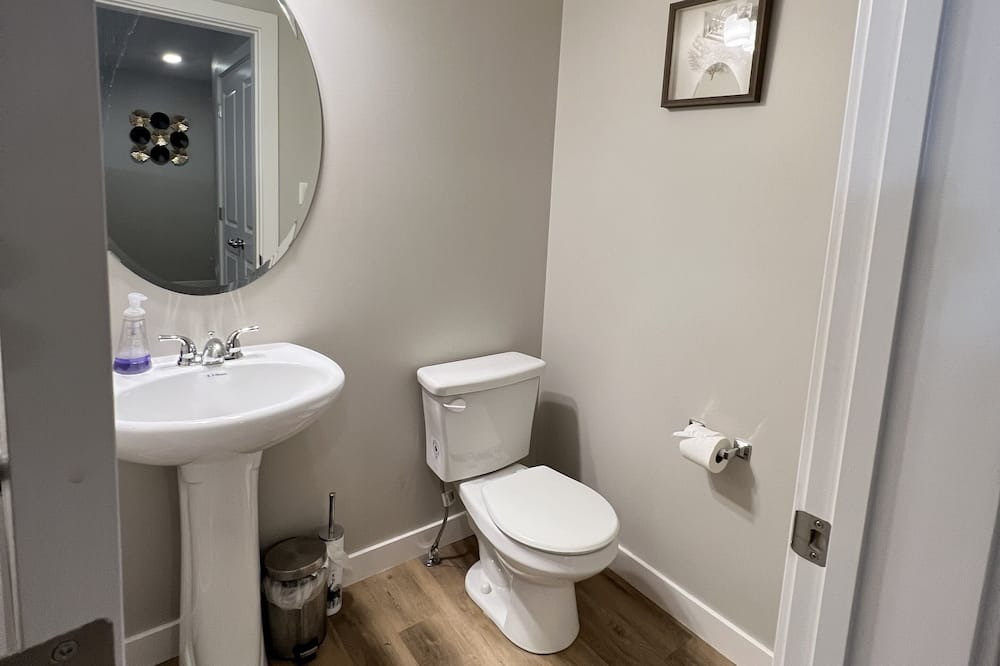 Photo of Bathroom in West Edmonton