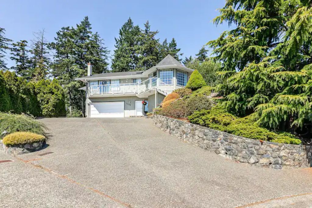 Photo of Outdoor in Saanich West