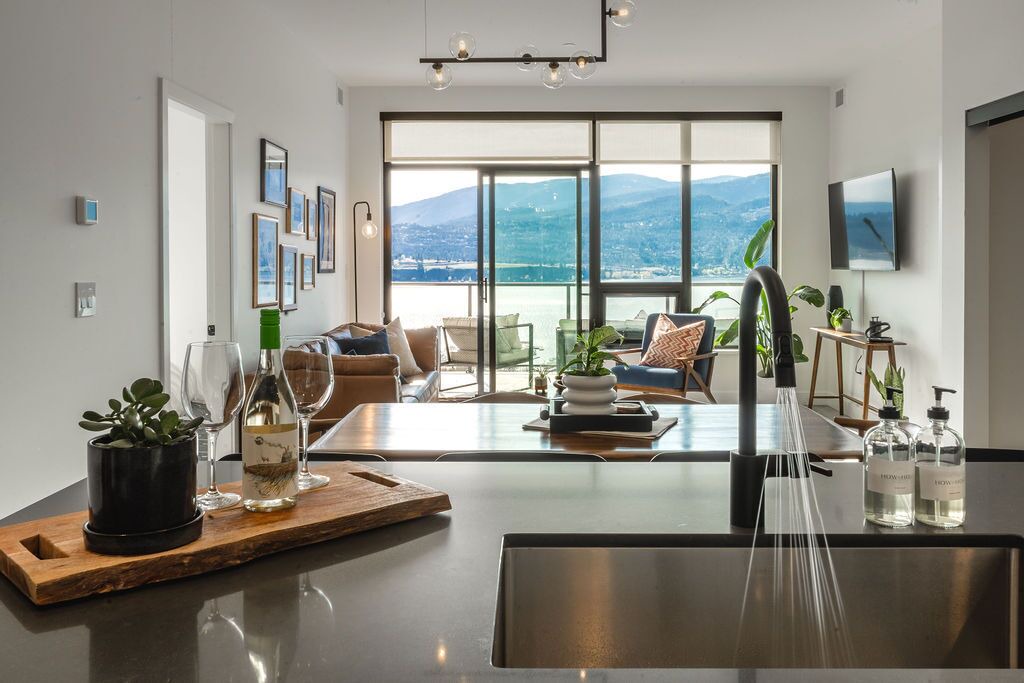 Photo of Patio Balcony in Downtown Kelowna