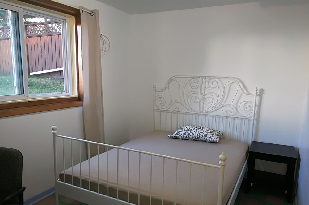 Photo of Bedroom in Banff Trail