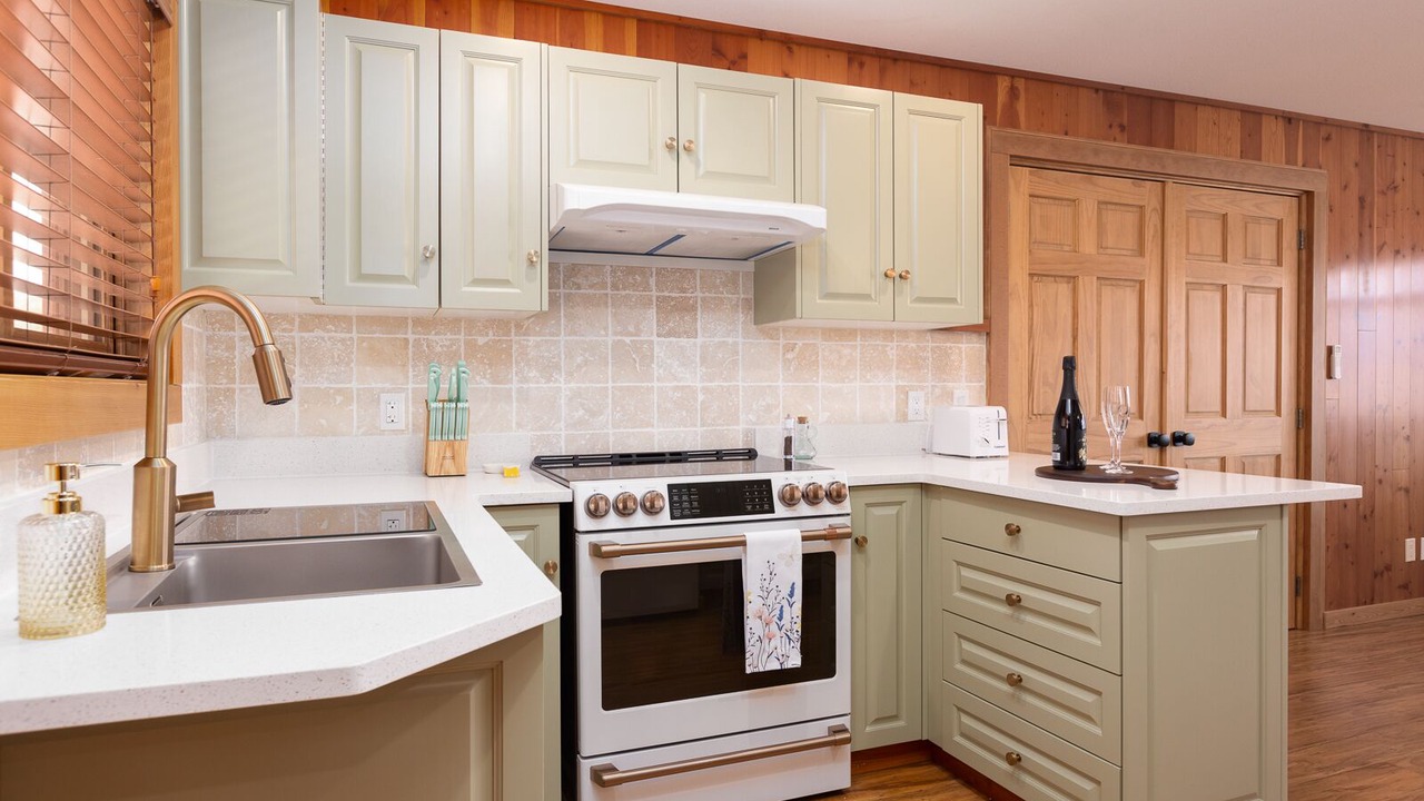 Photo of Kitchen in Westbank
