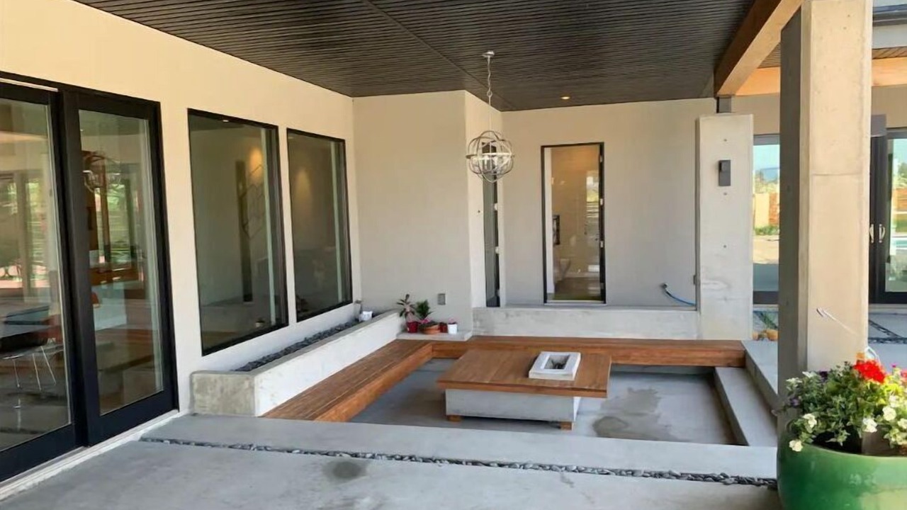 Photo of Outdoor in Southeast Kelowna
