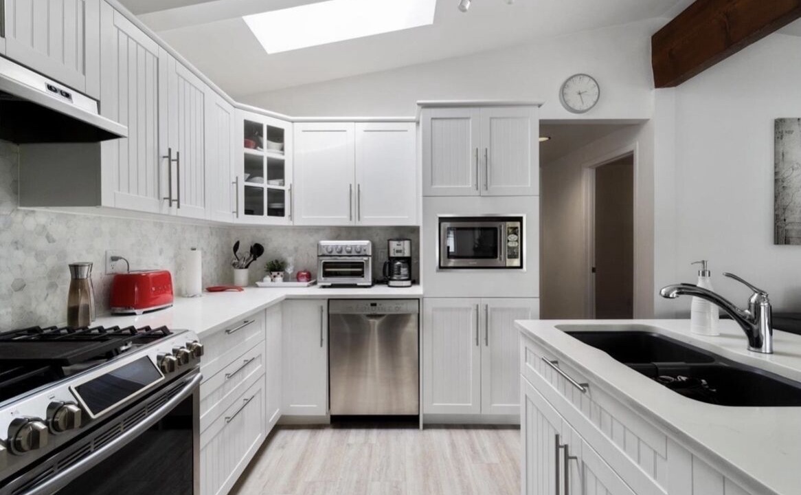 Photo of Kitchen in Blind Bay