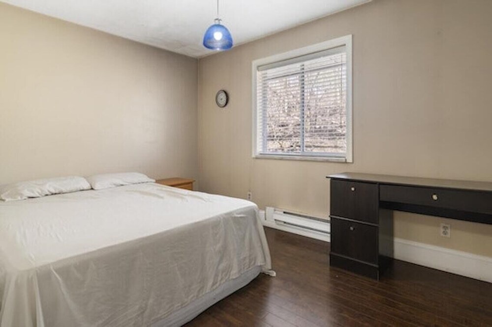 Photo of Bedroom in West Abbotsford