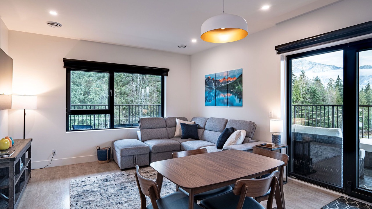 Photo of Livingroom in Revelstoke
