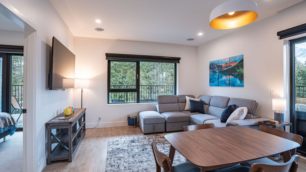 Photo of Livingroom in Revelstoke