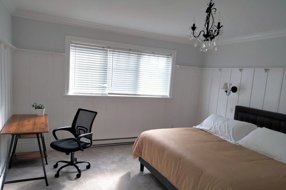Photo of Bedroom in Squamish