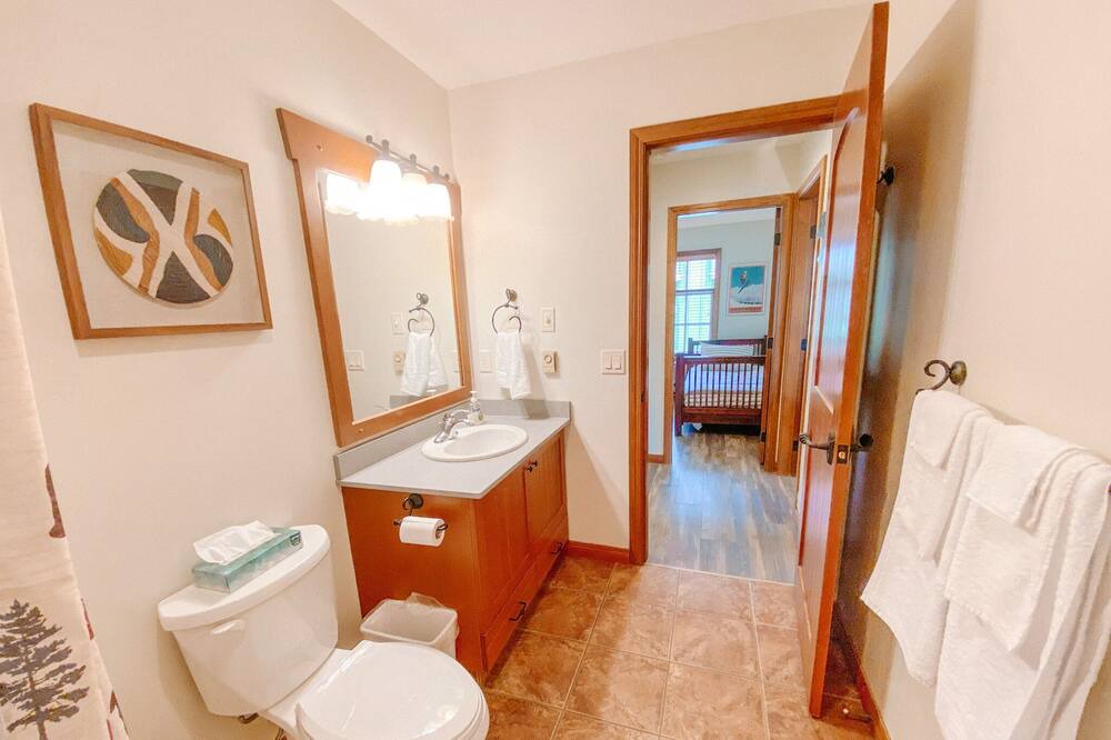 Photo of Bathroom in Sun Peaks