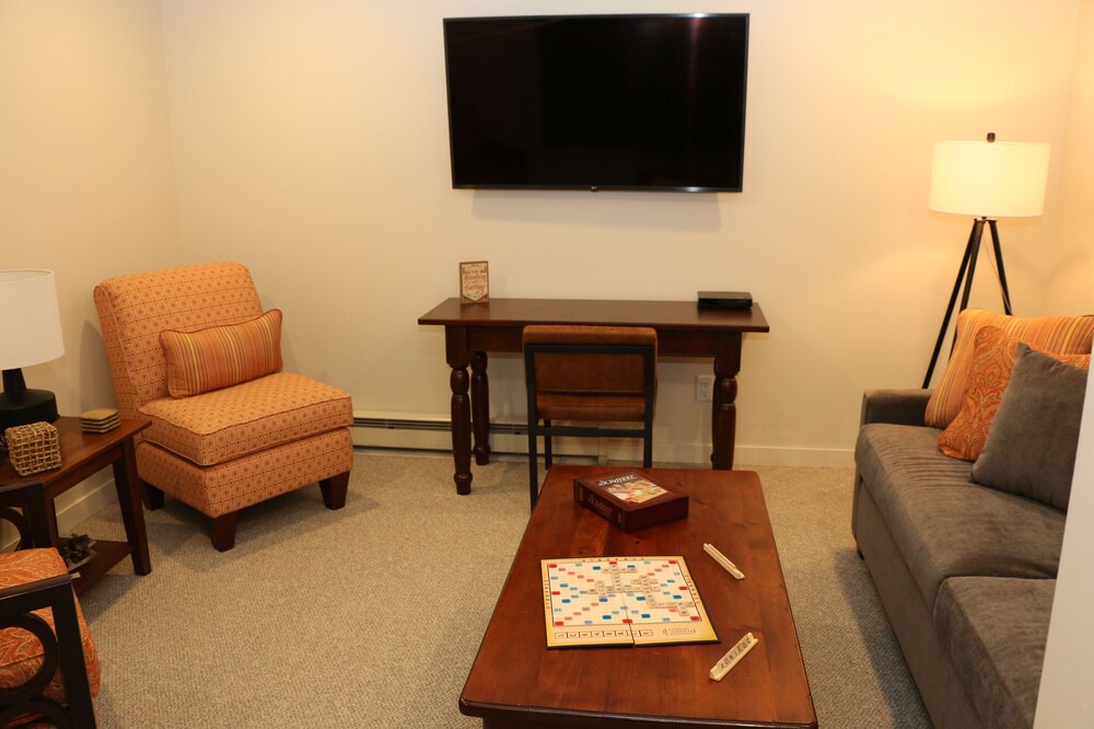 Photo of Livingroom in Sun Peaks