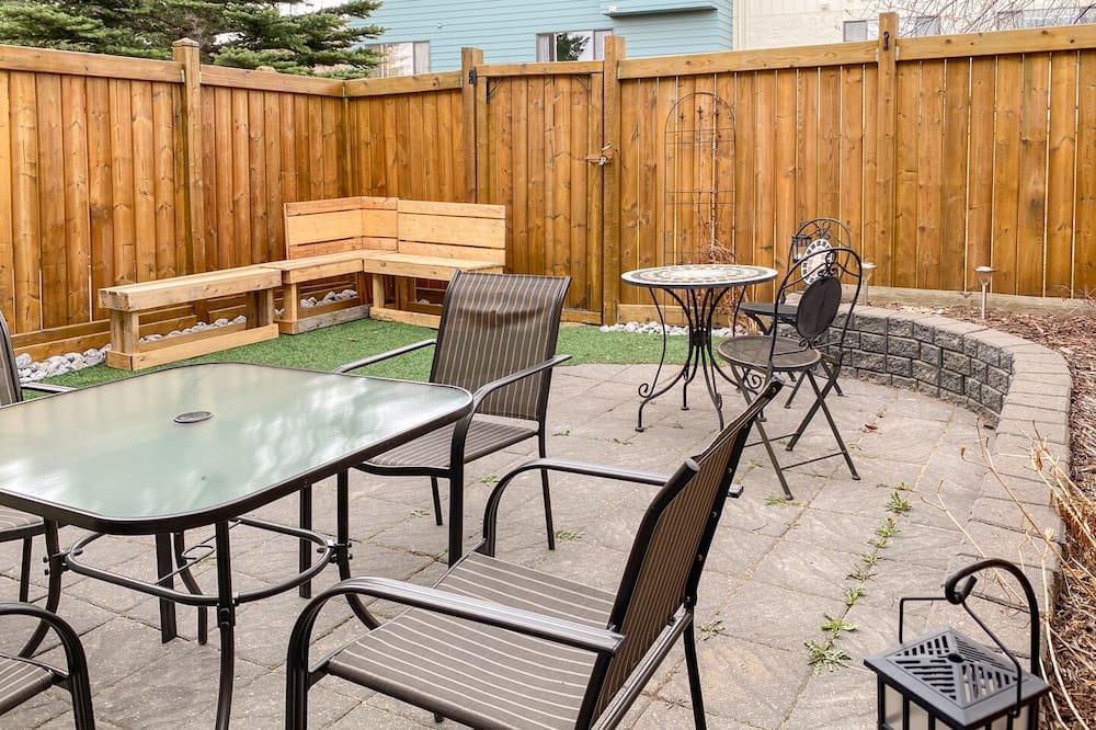 Photo of Patio Balcony in Hinton