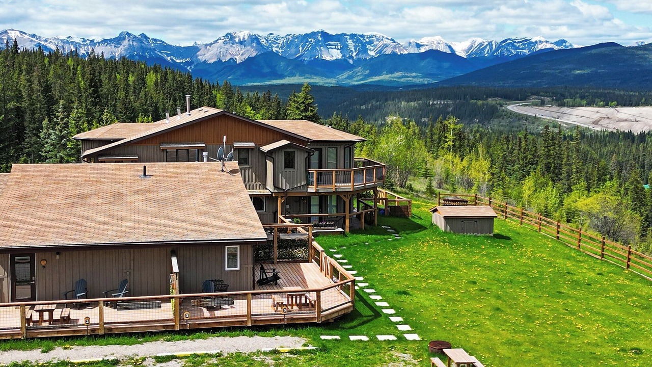 Photo of Outdoor in Hinton