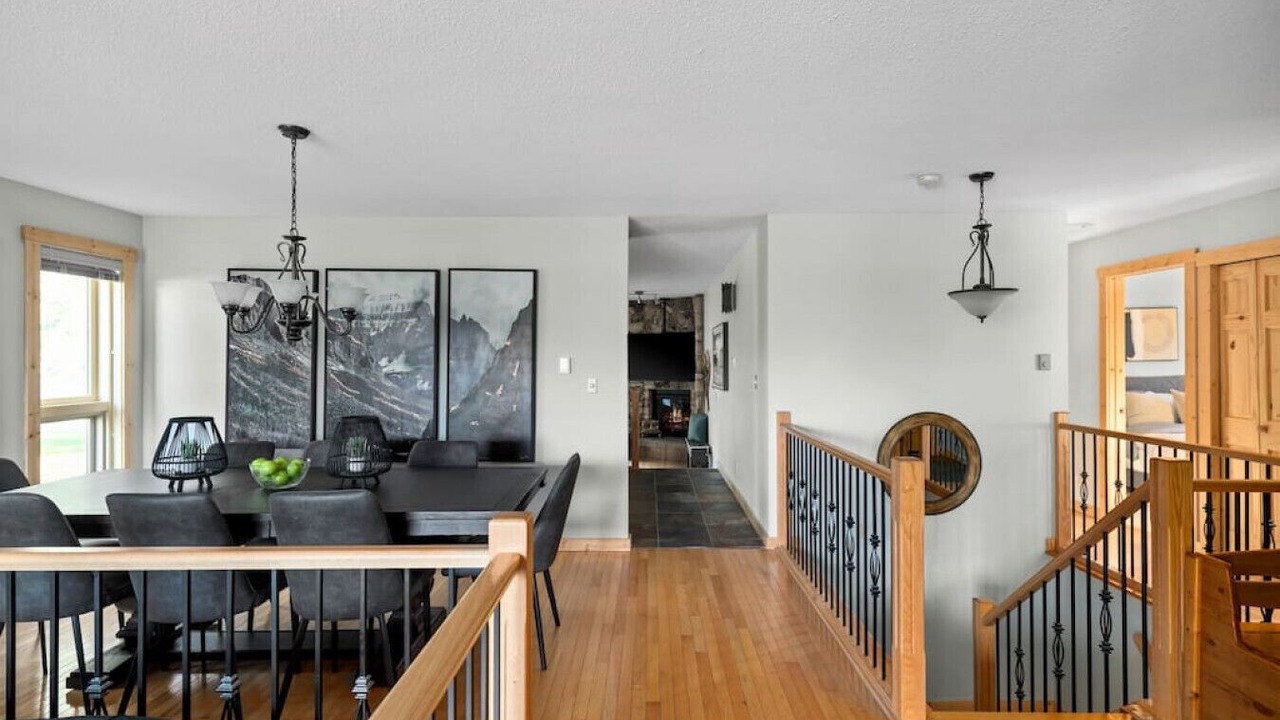 Photo of Livingroom in Invermere