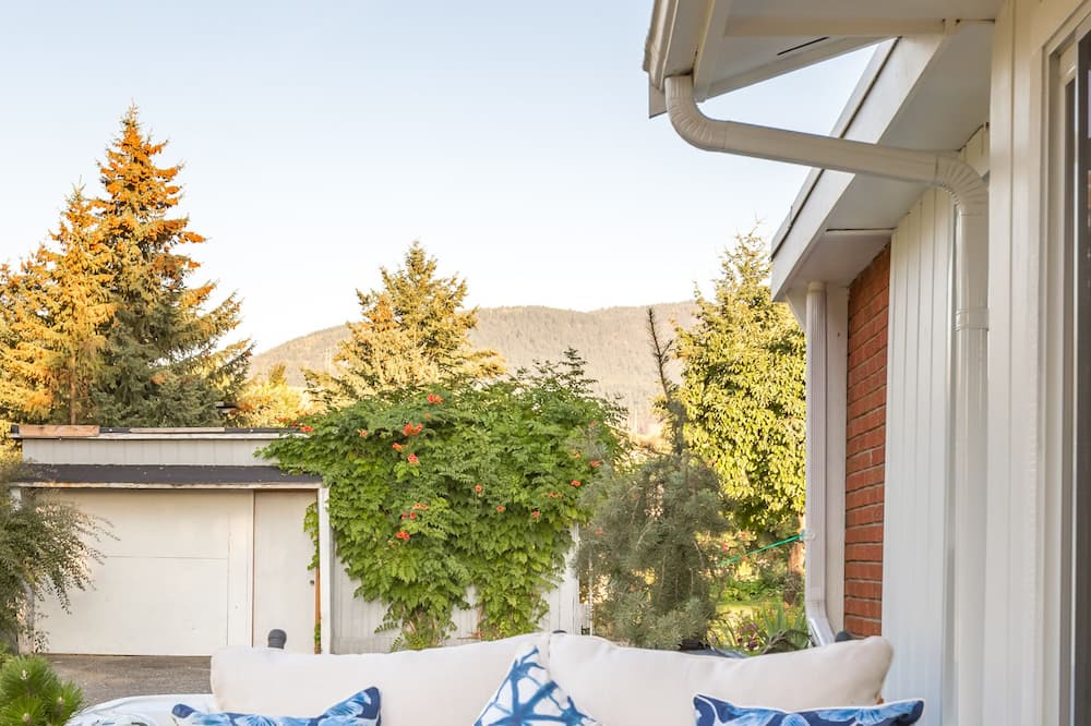 Photo of Patio Balcony in Vernon