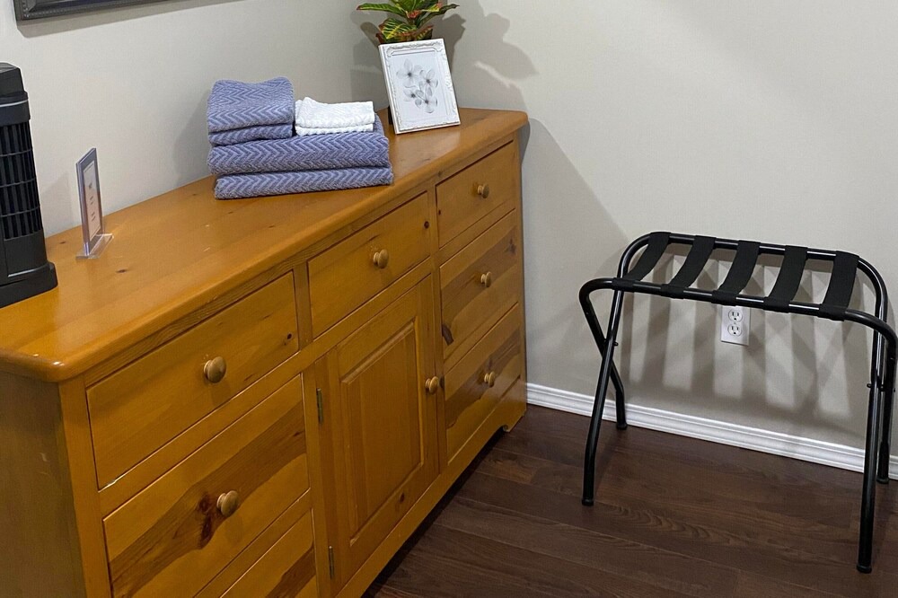 Photo of Bedroom in Cobble Hill