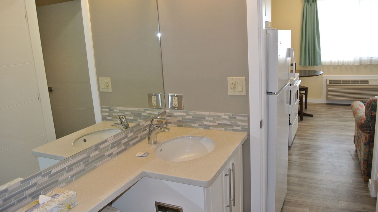 Photo of Bathroom in South Pandosy