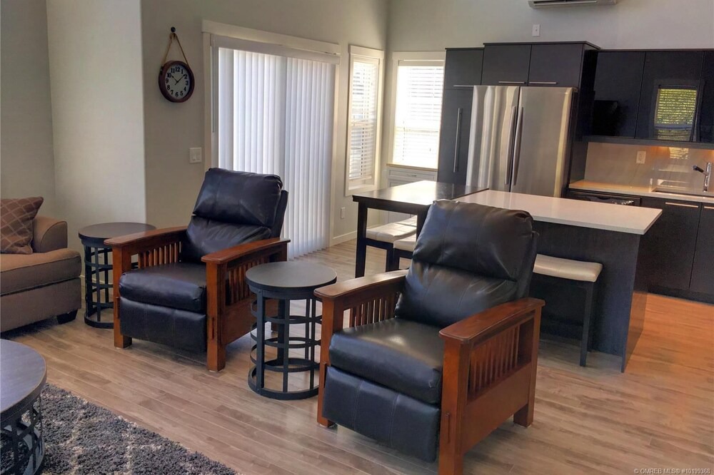 Photo of Livingroom in Central Okanagan
